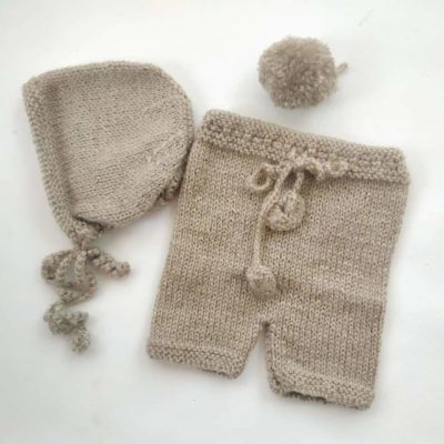27_beigepant_cap_knittedset